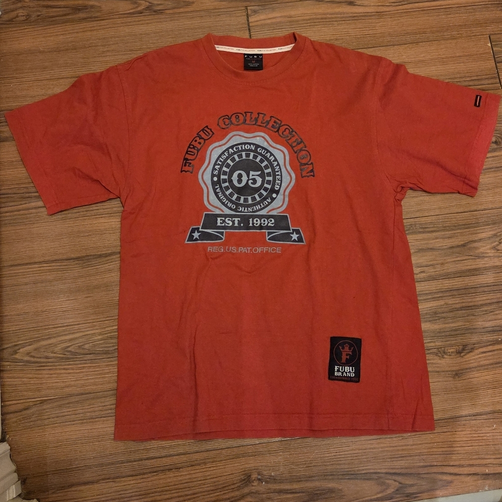 Vintage Y2K 05 Fubu Collection Red Men's T-Shirt